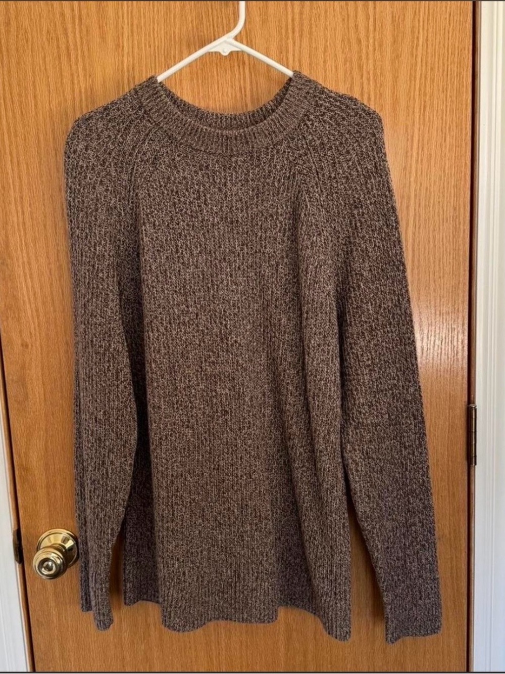 Abercrombie & Fitch Men's Heather Brown Crewneck Sweater